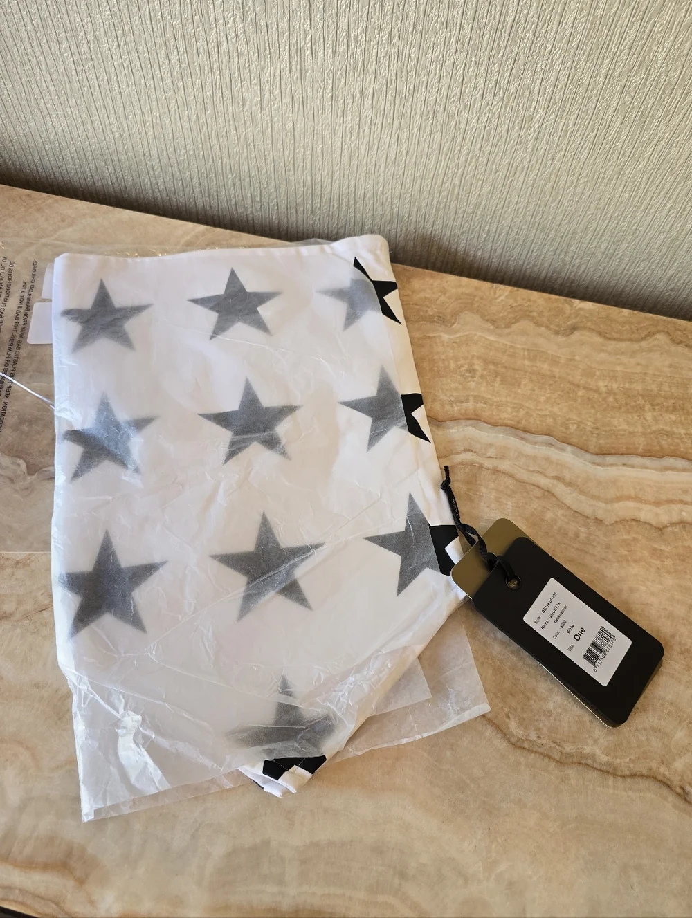 Goldbergh Giulietta Star Neckwarmer Gaitor Goldbergh Stars Neck Warmer White
